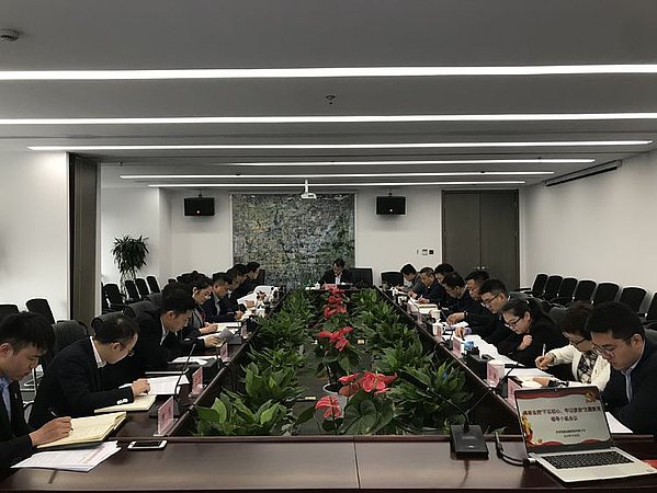 gg扑克
开展主题教育扎实推进项目建设