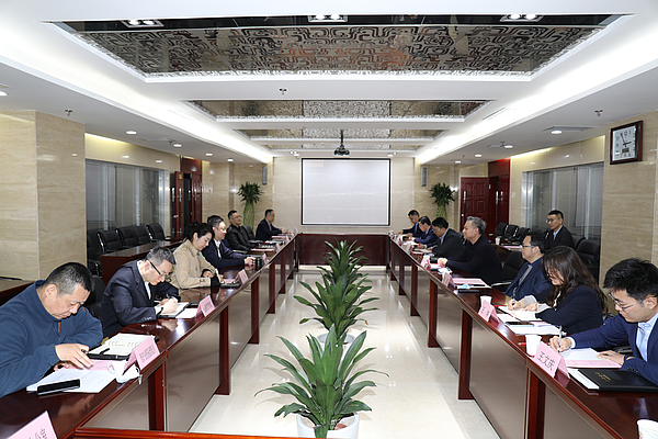 gg扑克
董事长解严带队拜访西投控股