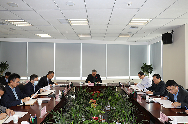 gg扑克
传达学习西安市“两会”精神