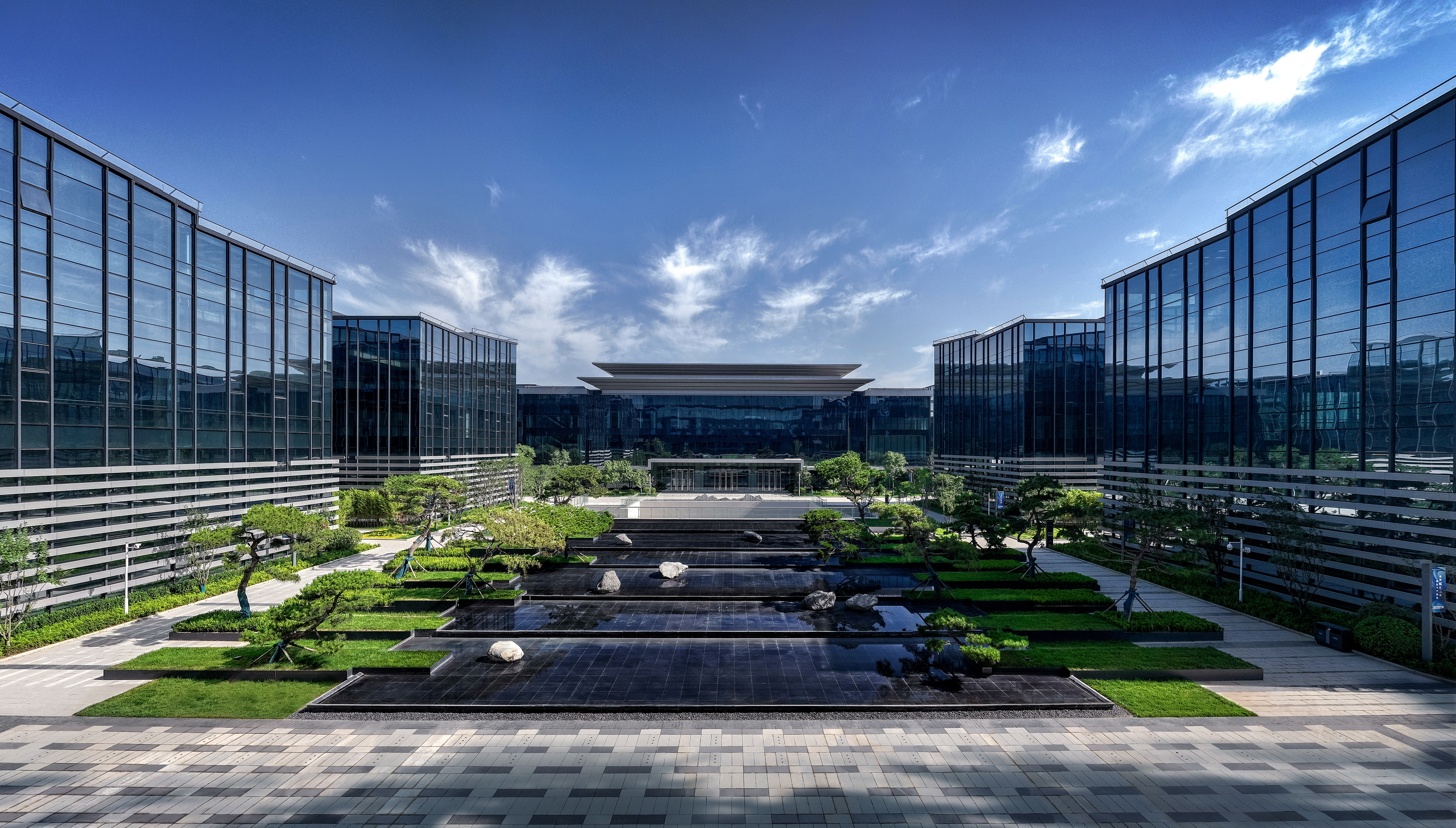 西安新纪录：一个“小院子”扎入基金100亿